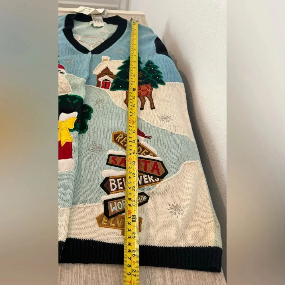 Quacker Factory North Pole Santa Workshop Christmas Sweater Cardigan NWT M *read - Picture 8 of 13